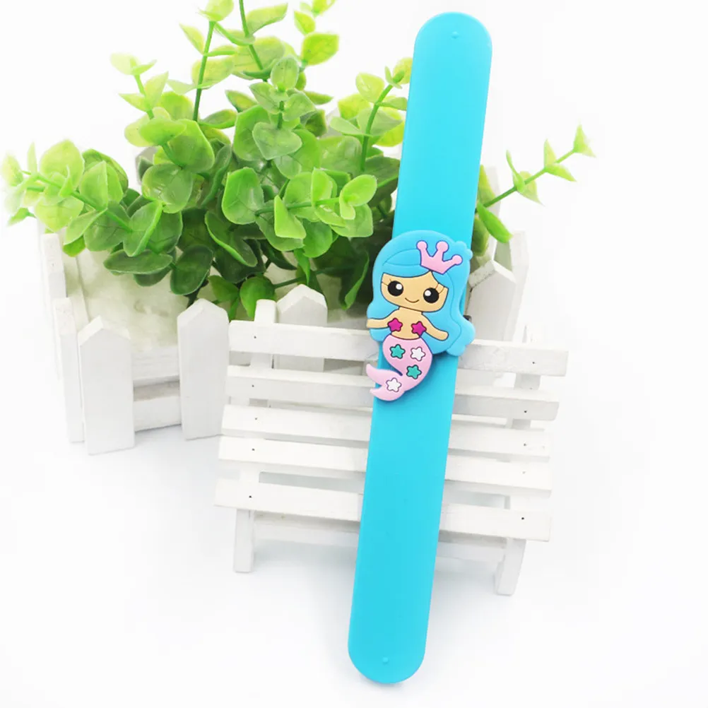 

6Pcs Cute Mermaid Accessories Set Waterproof PVC Hair Clips Rings Bracelets for Kids Birthday Party Favors Mermaid Hair Clip