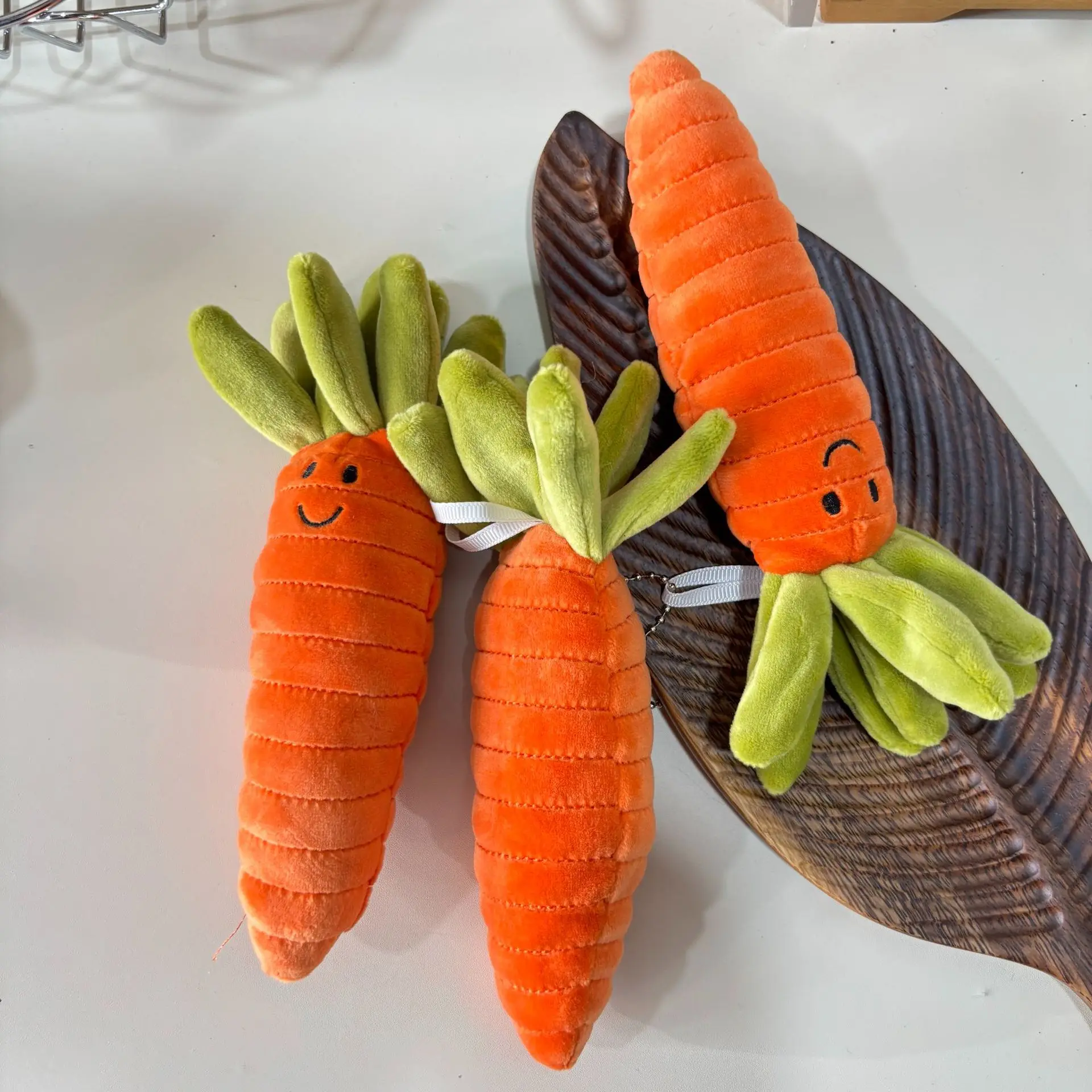 

Ins Korean Version Cute Vegetable Carrot Plush Doll Keychain Pendant Creative Cartoon Carrot Bag Decoration Plush Stuffed Dolls