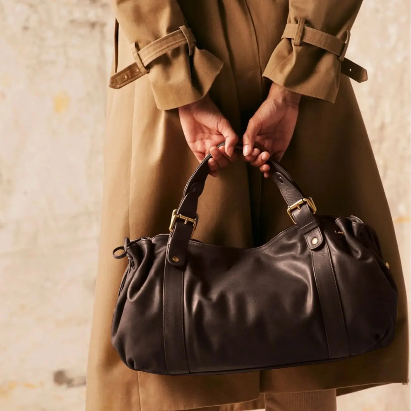 

2025Женская сумка в стиле ретро, минималистичная монохромная сумка через плечо, новый повседневный модный роскошный дизайн