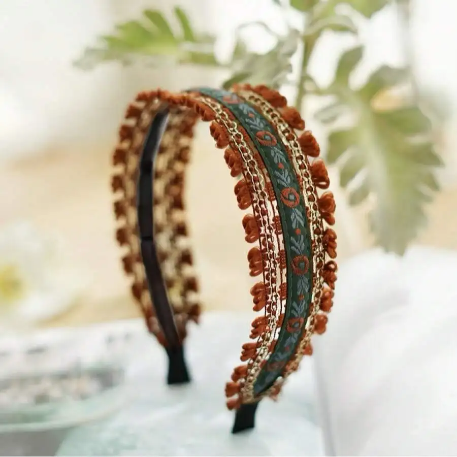 

Широкая повязка на голову с цветочной вышивкой в стиле бохо для женщин, разноцветный аксессуар для волос