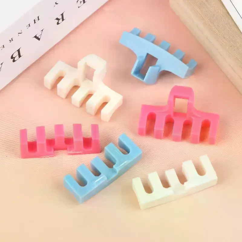 

2Pcs Badminton Stringing Racquet Load Spreader Badminton Racket Load Adapter Protector Multicolor Stringing Machine Tool