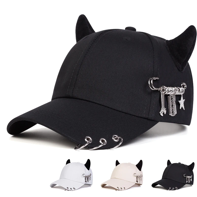 Unisex Lron Ring Cow Horn Personality Baseball Caps Spring Autumn Outdoor Adjustable Casual Hats Sunscreen Hat