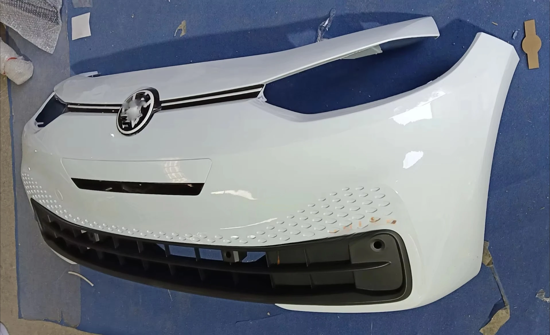 مركبات الطاقة الجديدة قطع غيار السيارات الوفير هود قطع غيار السيارات كاملة لشركة فولكس فاجن ID3 ID4 ID6 الوفير 2024 الصين