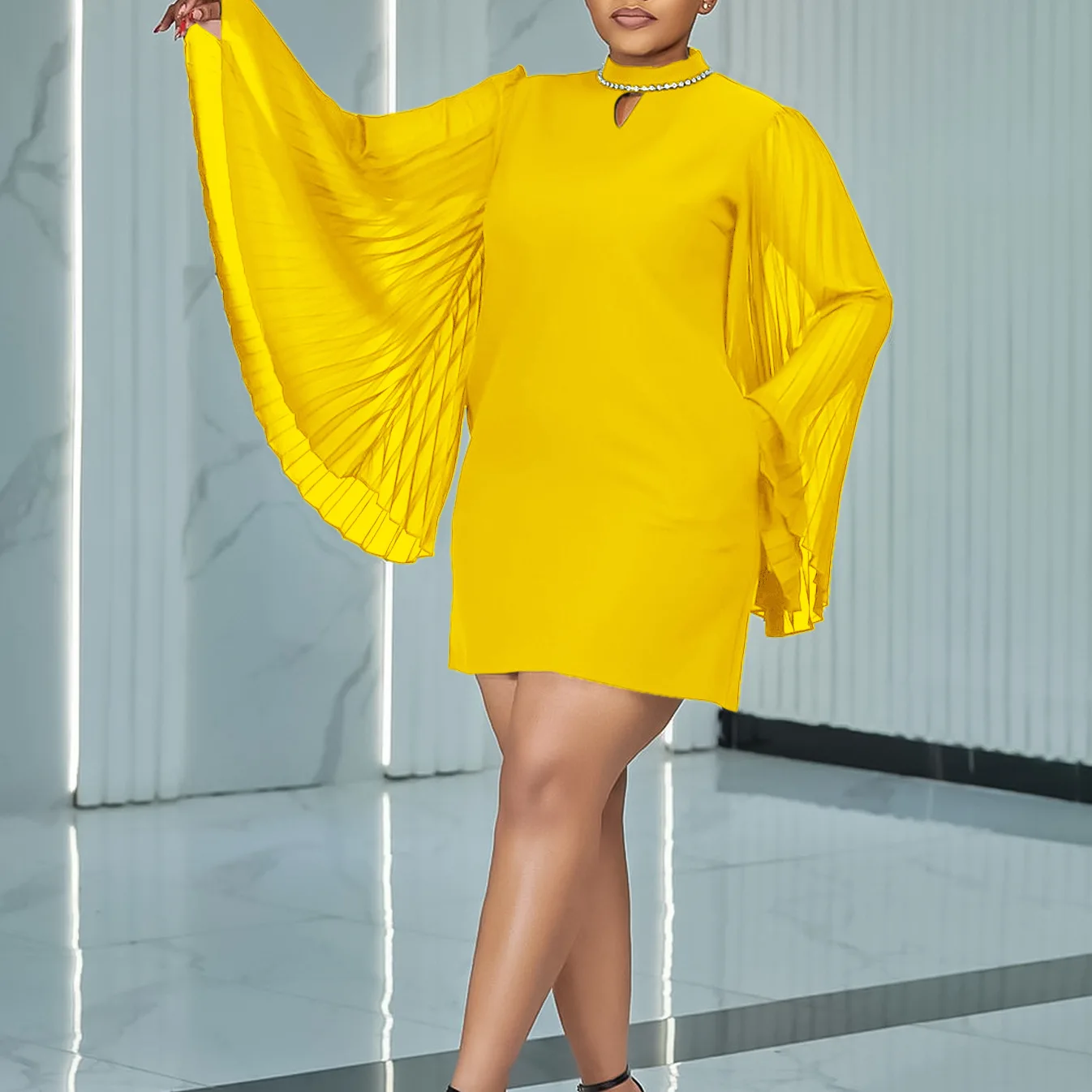 Plus Size luźna elegancka sukienka damska plisowana luksusowa tkanina uliczna 2024 letnia moda damska szeroka tkanina duży rozmiar Mini sukienka 5xl