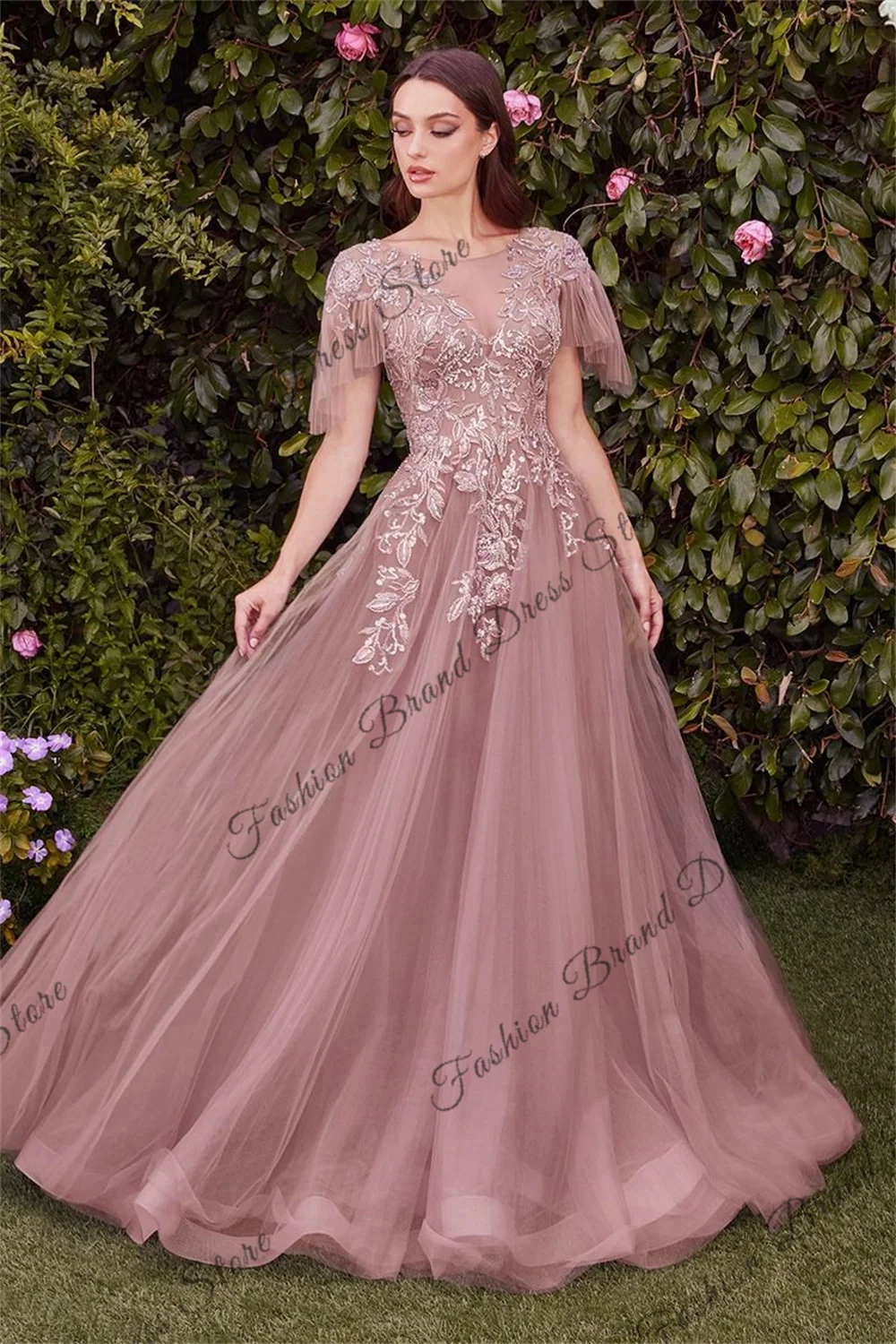 Tulle Off-the-shoulder Sheer Neck Mother of the Bride Dresses Lace Appliques Short Sleeves Formal Party A-line Long Evening Gown