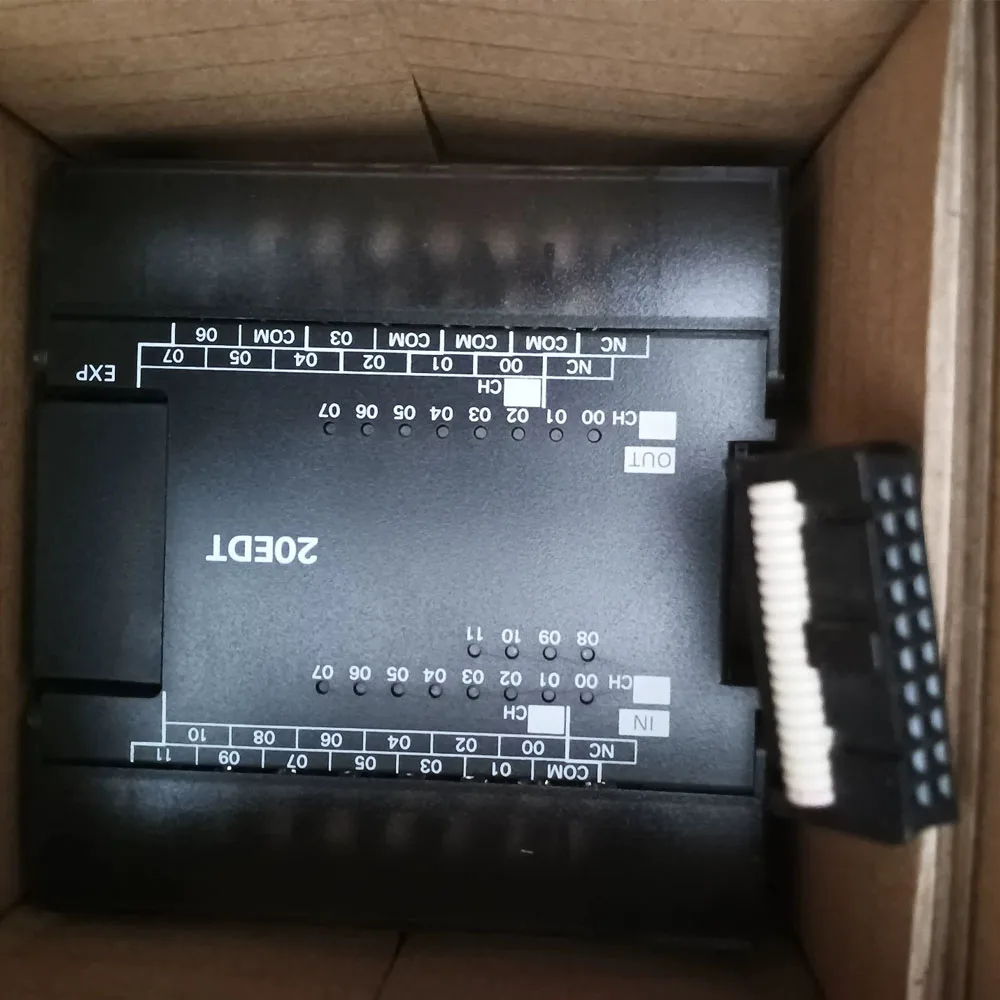 New PLC expansion module CP1W-20EDR1 CP1W-20EDT CP1W-20EDT1 Programmable controller