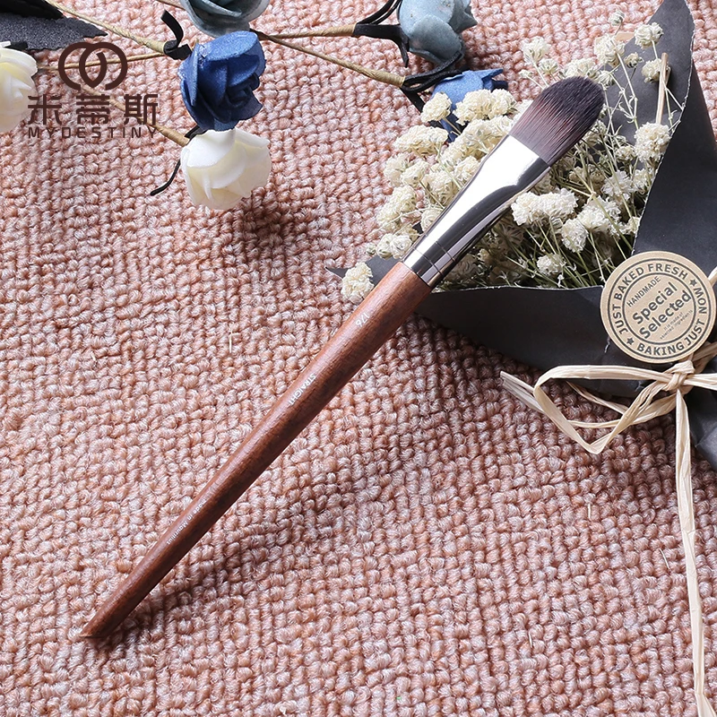 Make-up-Pinsel der MUF-Serie MUF176, mittlerer Concealer-Pinsel, Faserborsten, brauner Griff, teilweise Hautunreinheiten, deckt mittlere Concealer-Pinsel ab