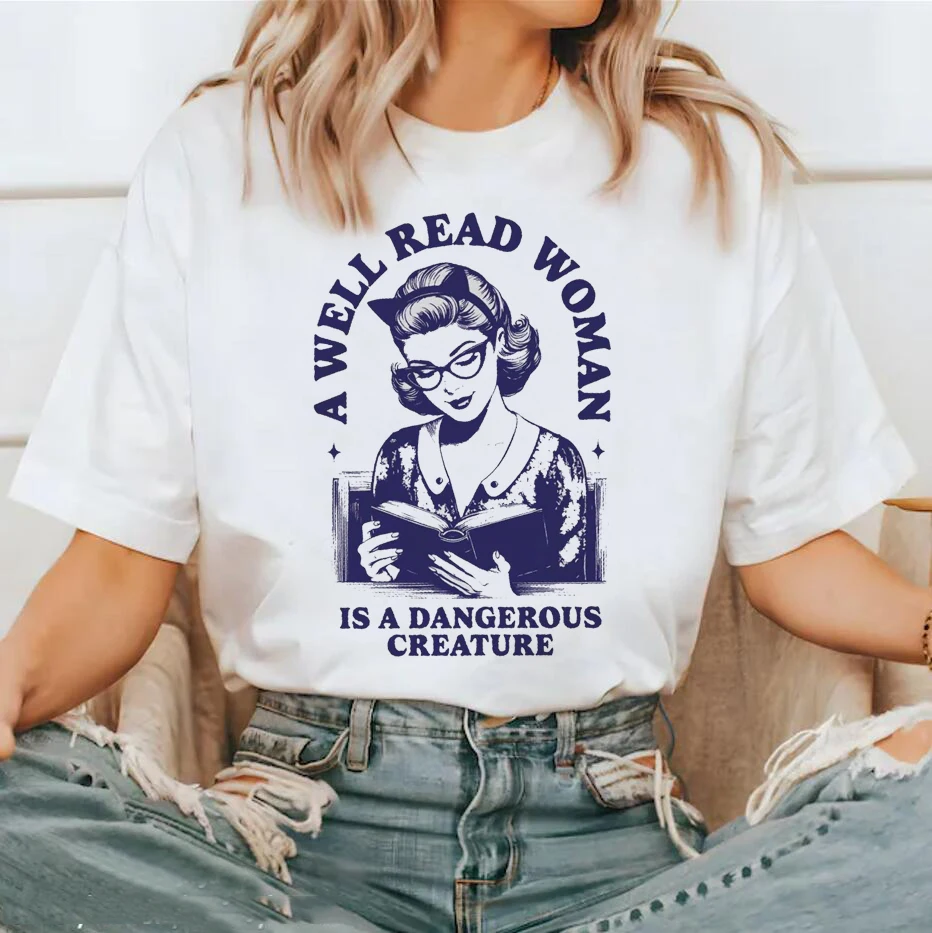 A Well Read Woman Is A Dangerous Creature, SVG PNG File, Trendy Vintage Bookish Retro Art Design for Graphic Tees, Tote Bags, St