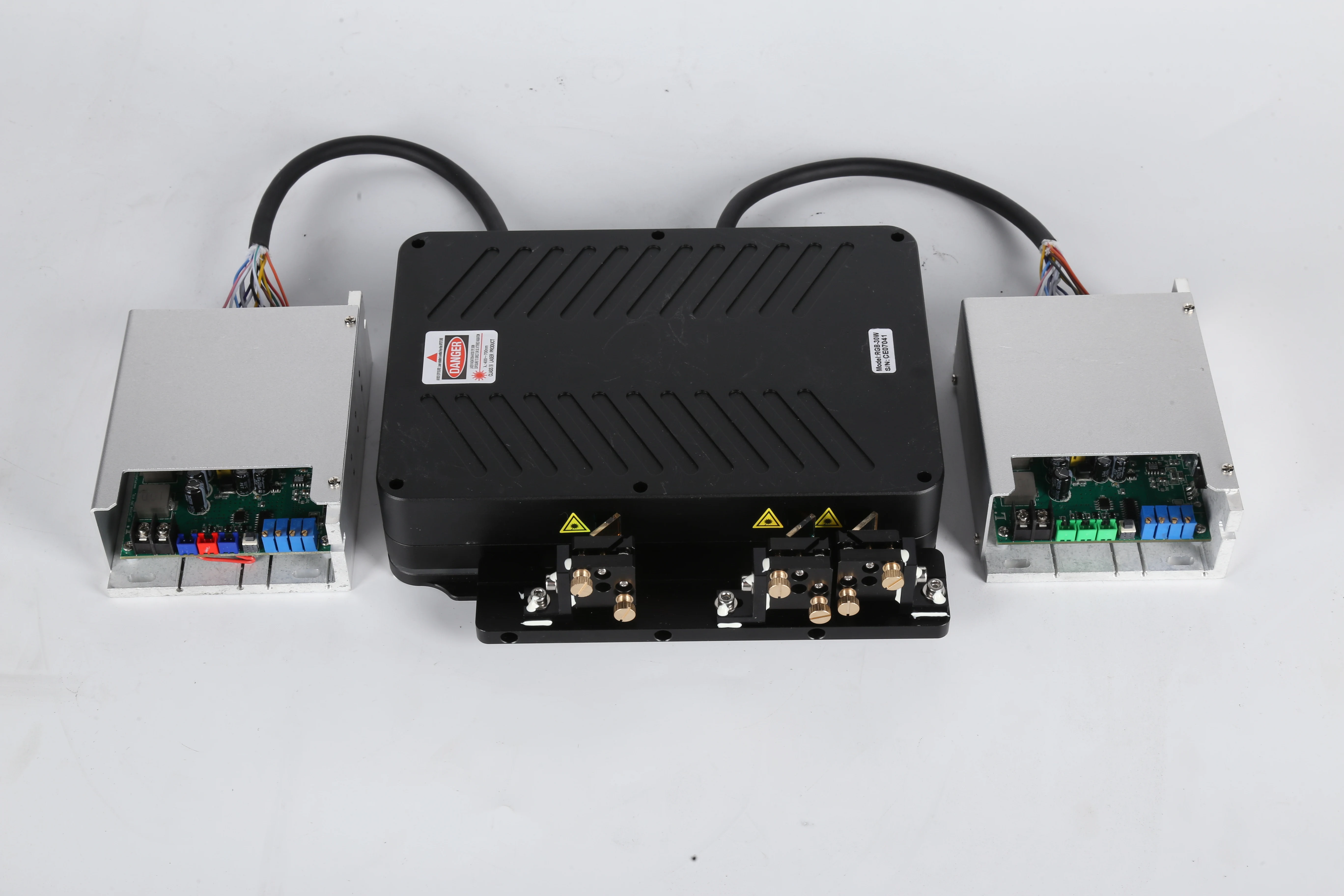 OPT Factory Designed 30W RGB Laser Module with R/G/B/ Dichroic 3D Mounts Easy Calibrations