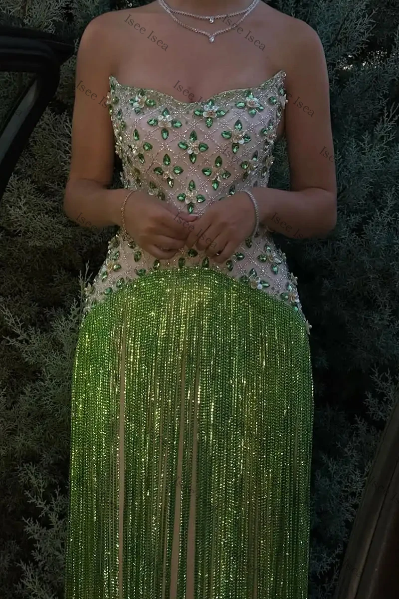 فساتين سهرة رائعة باللون الأخضر في دبي فستان حفلات كريستال لامع بدون أكمام شرابات سجادة حمراء حورية البحر ملابس سهرة مخصصة