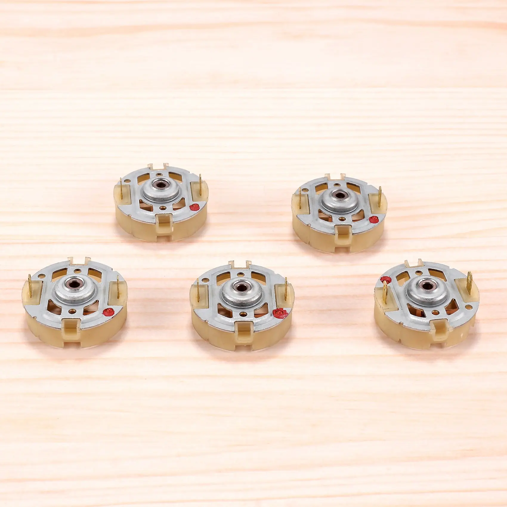 AB47-5 個電気ドリルモーターカーボンブラシ充電ドリル電動ドライバーホルダーツールアクセサリー RS550