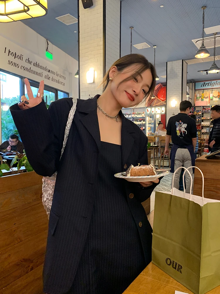 

Spring New Women's Fashion Set Design Sensation Small Audience Two-Piece Suit Skirt Suit Polyester Workwear Student Uniform