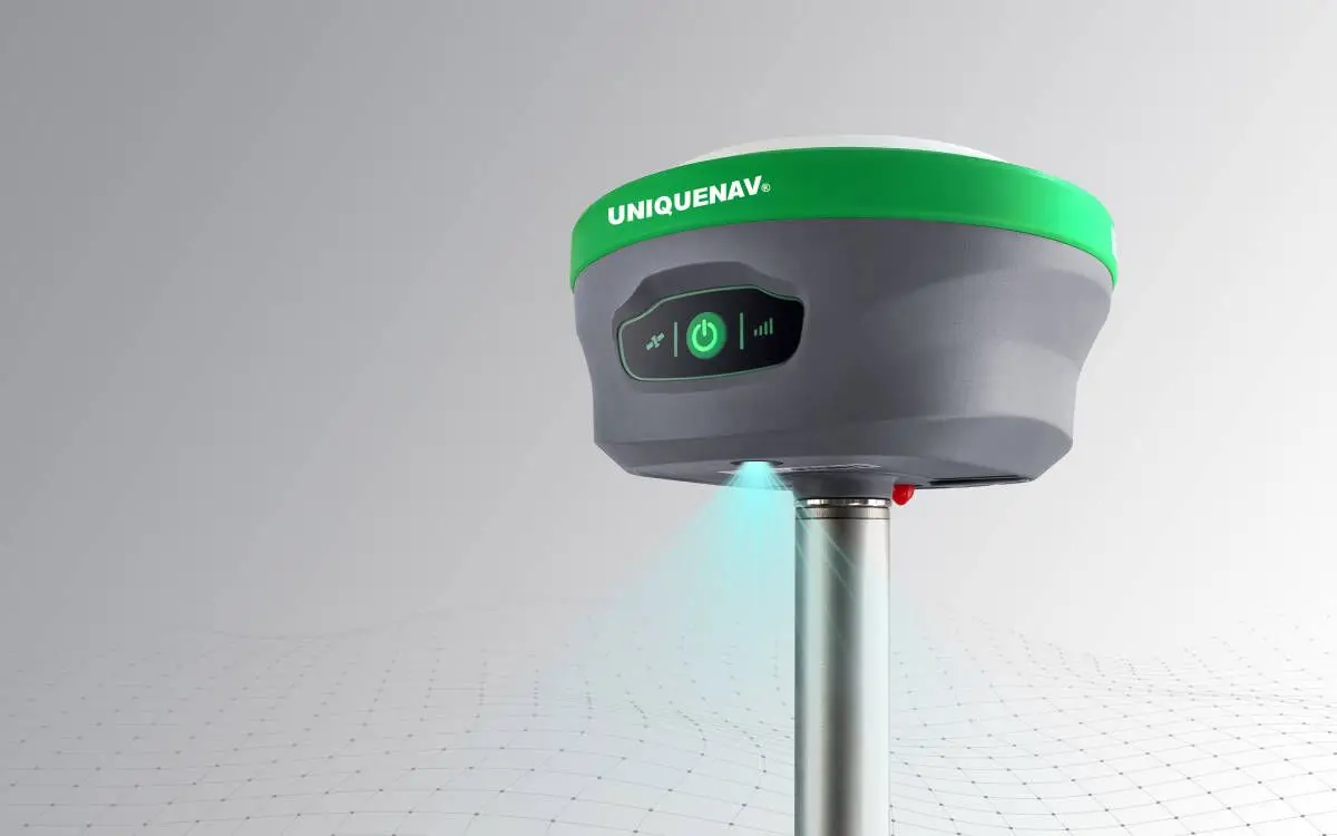 نظام تحديد المواقع Gnss Rtk UNIQUENAV U10 AR وظيفة 5 واط راديو داخلي Rtk معدات المسح GPS RTK