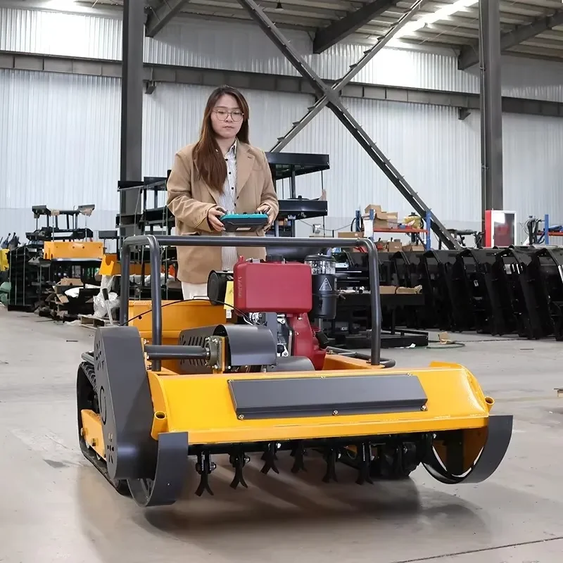 Factory Price Heavy Diesel Tracked Crawler Remote Control Flail Mower for Professional Hay Cutting