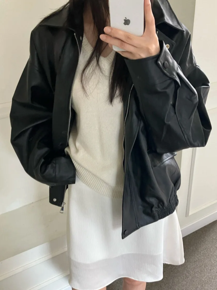 Chic Autumnal Vintage Loose Fit Zippered PU Leather Biker Jacket Women's Casual Coat  Collar Long Sleeve Regular Length