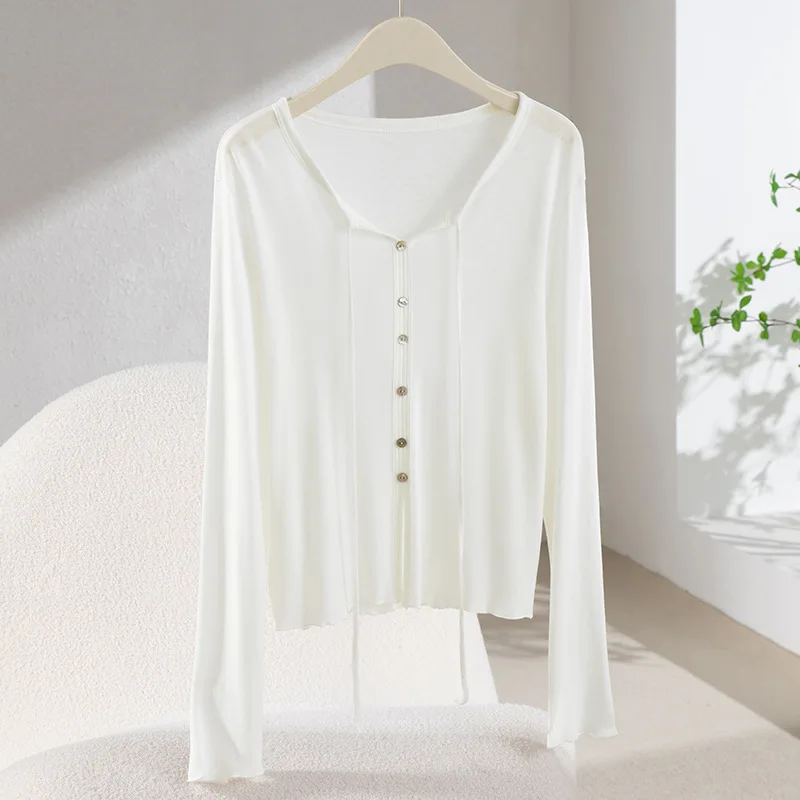 

Женская блузка из смесового лиоцелла и шелка с декоративными пуговицами, завязками на шее и длинными рукавами