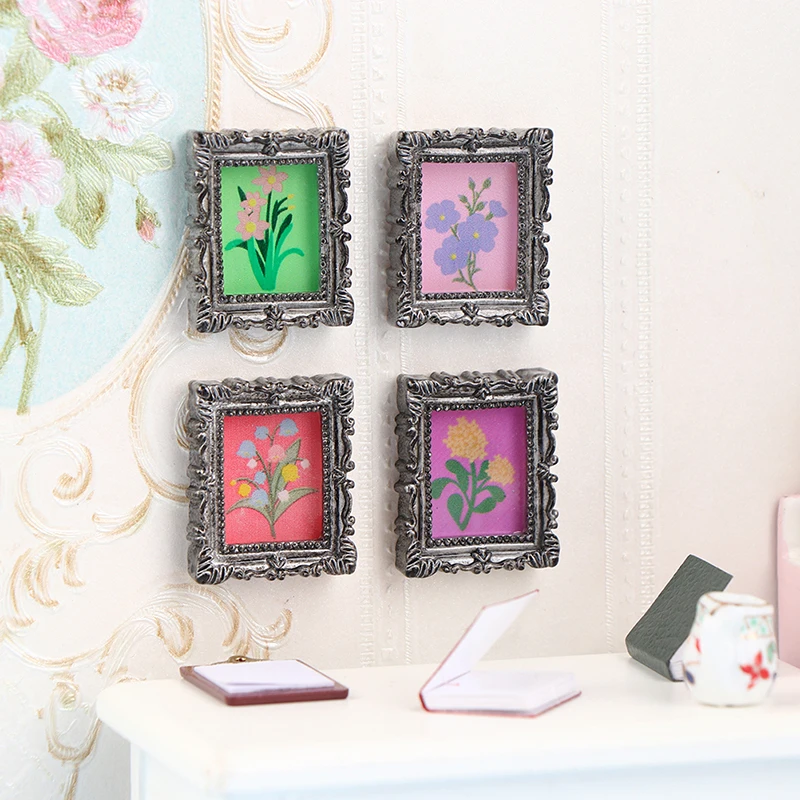 2pcs Mini Dollhouse Miniature 1:12 Frame Antique Manny Frame Oil Painting Diy Doll House Decoration Accessories