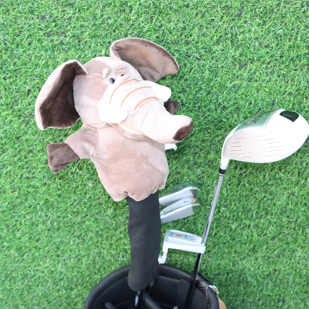 Elephant Plush Golf Headcover for Driver Fairway Golf Head Cover Protector Cover for Men and Women Golf Mascot Novelty Gifts