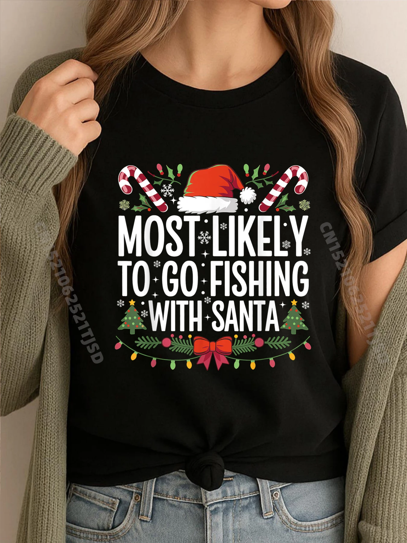 

Самая спокойная рыбалка с рыбалкой Санта-Клауса Рождество Бесплатная доставка Товары Самые низкие цены МЯГкие футболки Иллюстрация футболки