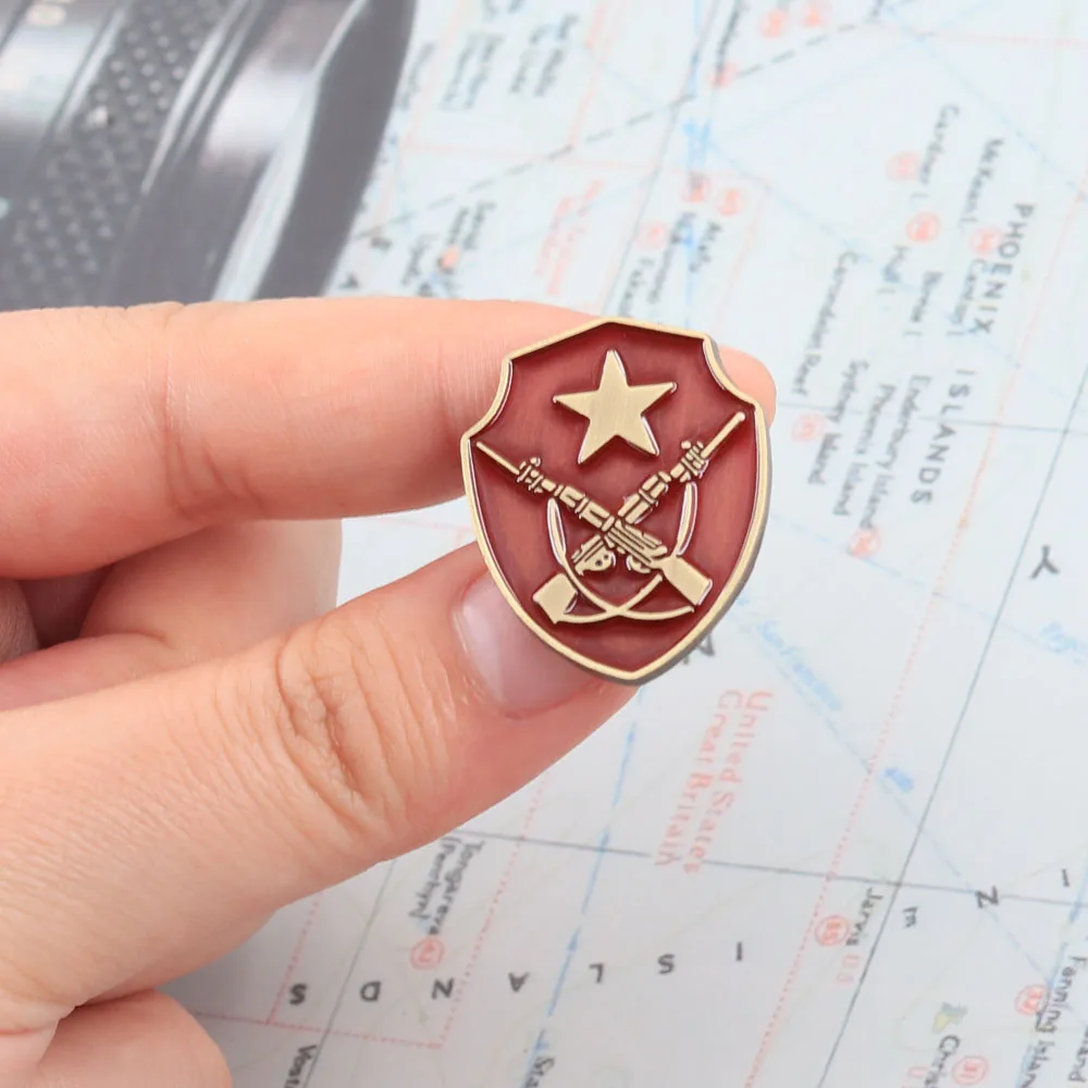 Russisches Abzeichen der 9. separaten Garde-Motorisierten-Gewehrbrygade, sowjetischer Roter Stern, gekreuzte Gewehre, militärische Brosche, Souvenir-Geschenk – Detail 8