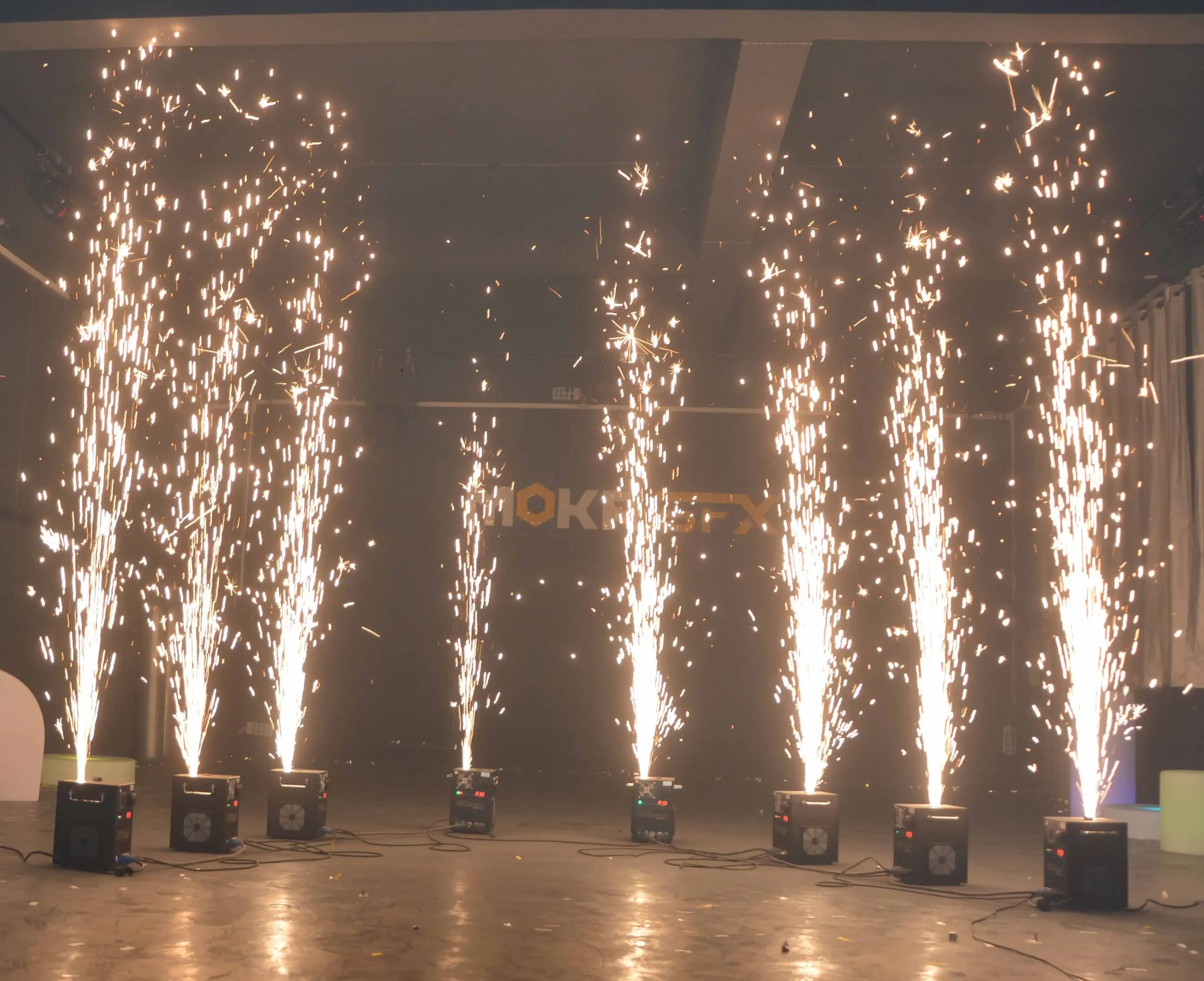 SFX Cold Spark Machine Cold Fountain DMX Remote Control Wedding Party Club DJ Concert Stage Effect Event Equipment MK-E11