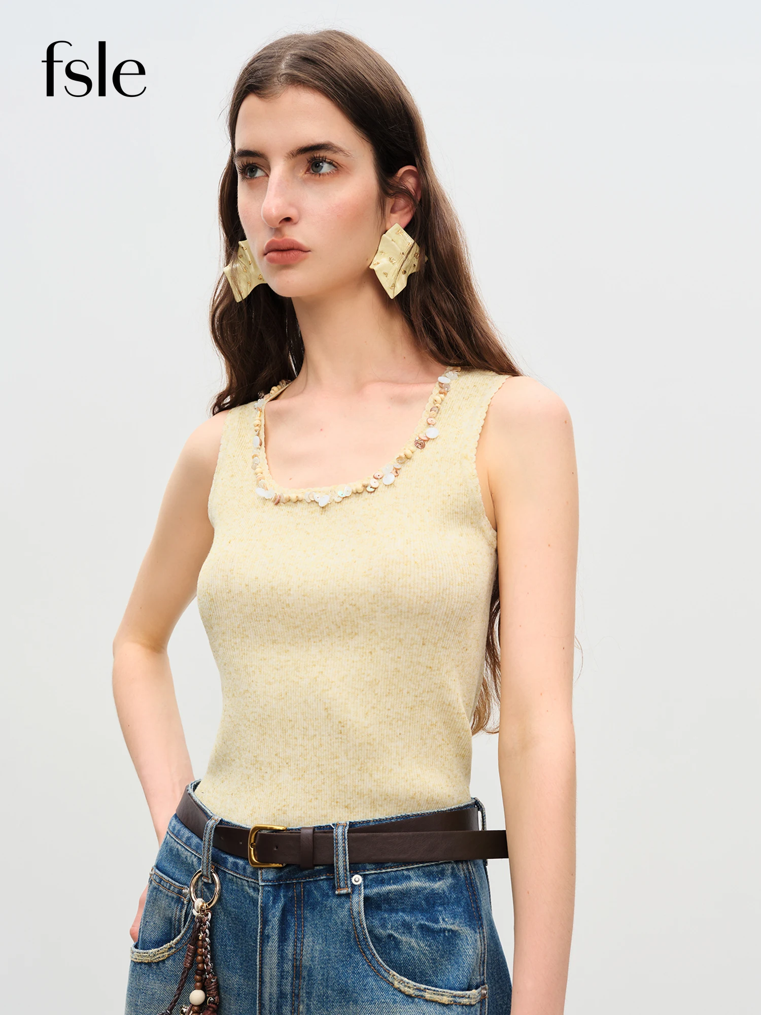 

​FSLE【Premium Series】Autumn 2025 Women's Contoured Fit Sleeveless Knitted Tank - Breathable Stretch Layering Top Office Casual​
