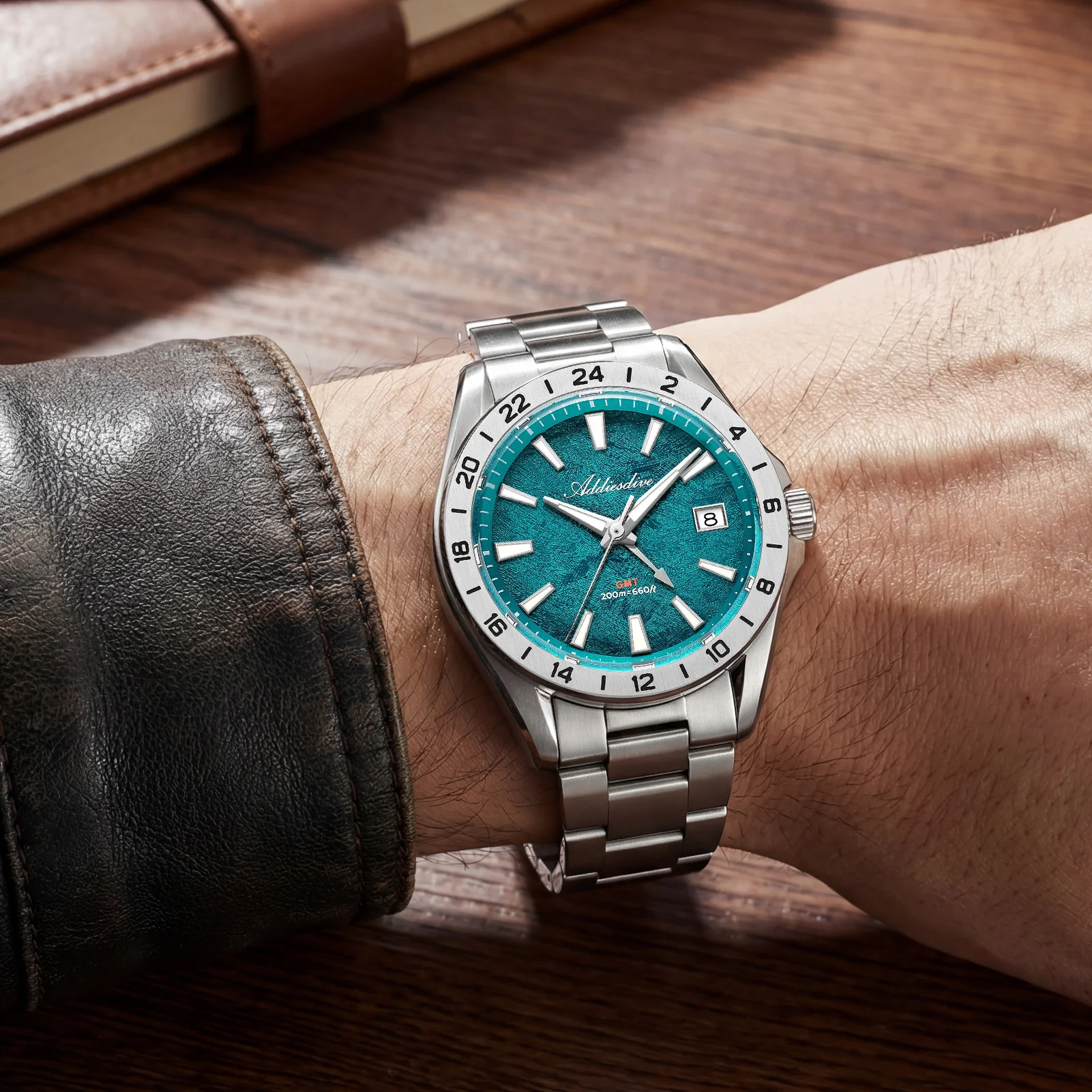 ADDIESDIVE Luxury Stainless Steel Quartz Watch Water Resistant 