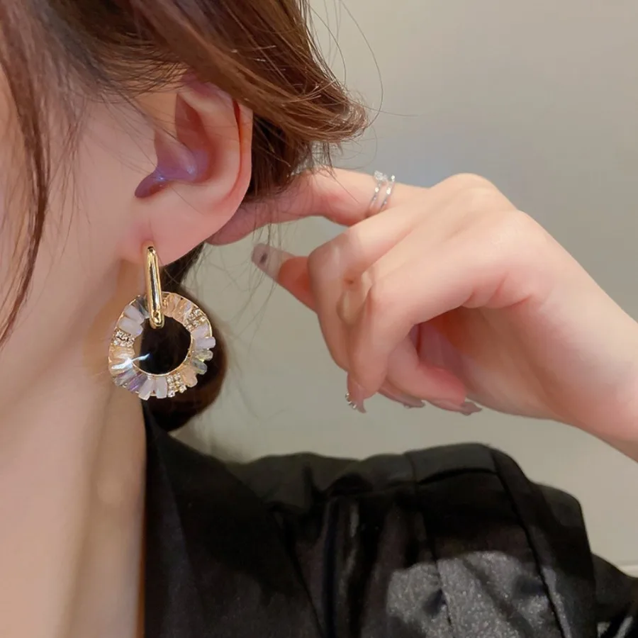 Thumbnail 2 - #60 Best Earrings to Buy In 2026