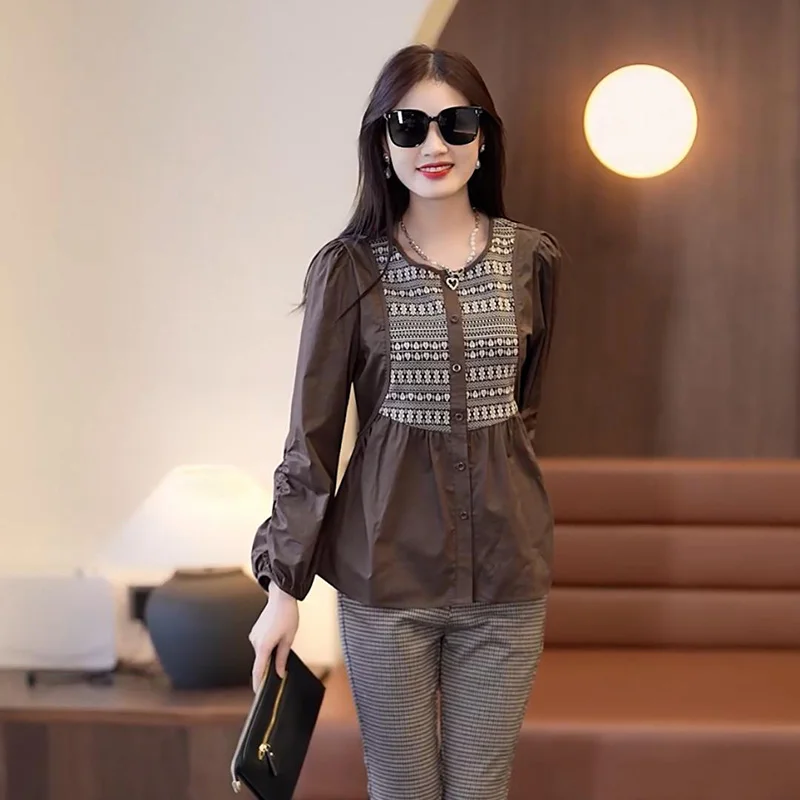 Fashion Spliced Folds Casual Lantern Sleeve Shirts Women\'s Clothing 2023 Autumn Winter Loose All-match Tops Commute Blouses