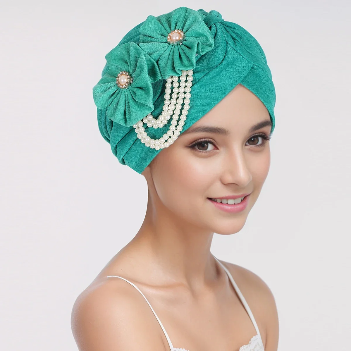 Turbante com pérolas para mulheres, envoltórios de cabeça femininos, lenço muçulmano, gorro hairloss, chapéu, desenho de flor