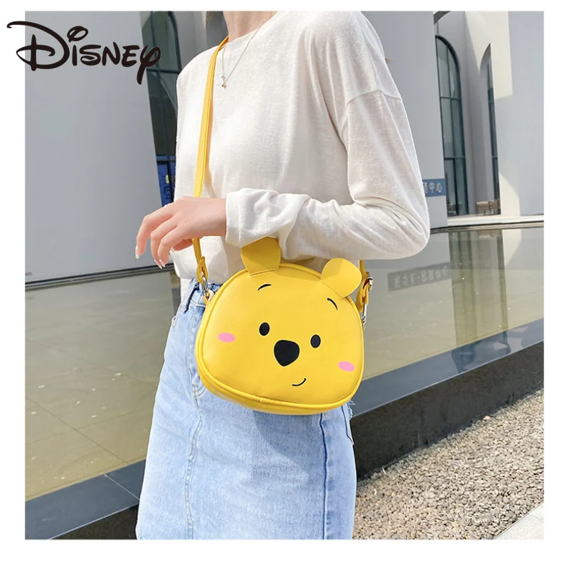 MINISO Disney Winnie The Pooh tas kurir rantai wanita Pu perubahan penyimpanan ponsel boneka lucu hadiah ulang tahun