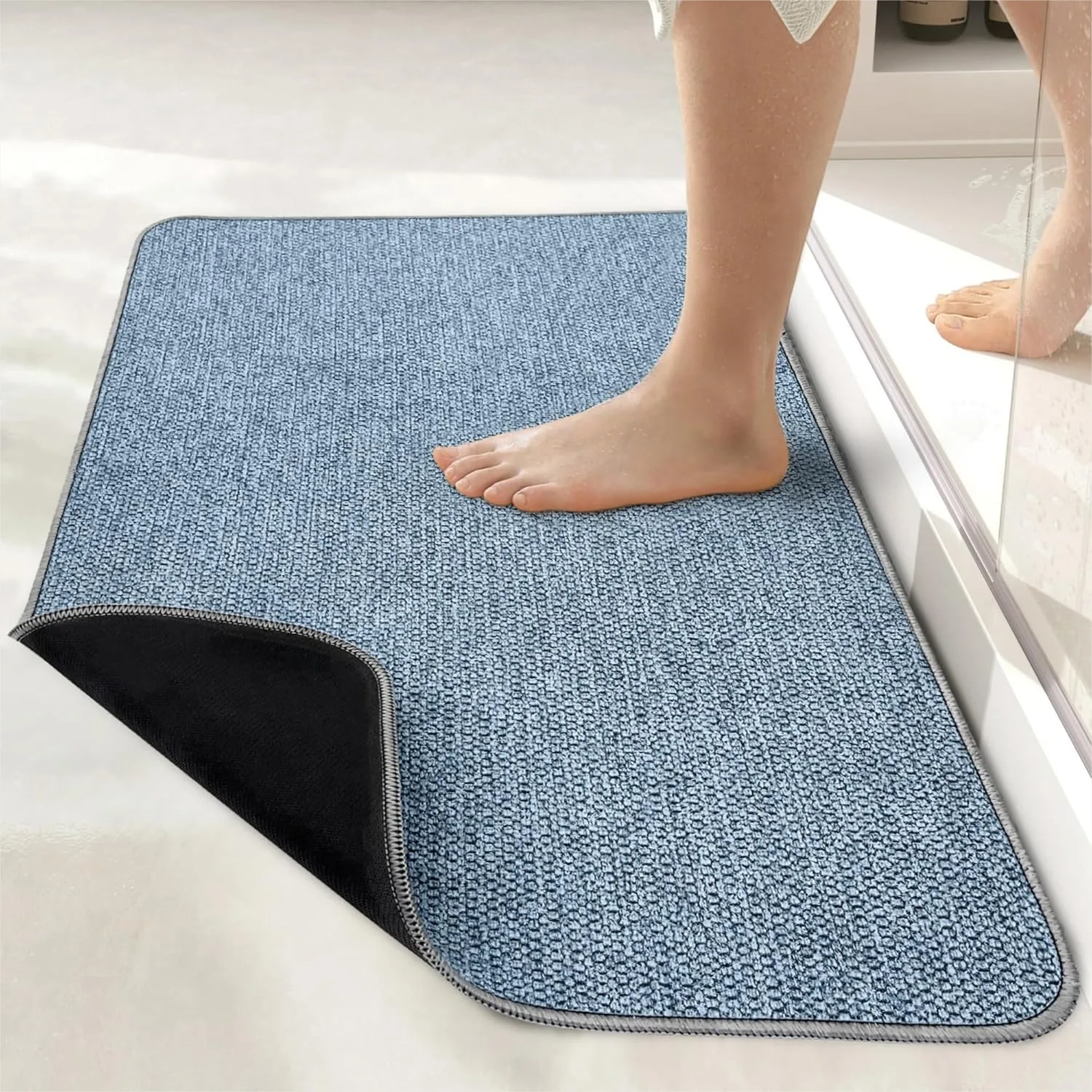

Ultra Thin Non Slip Bath Mat, Quick Dry Machine Washable Rug for Bathroom, 17x27 Inch Blue