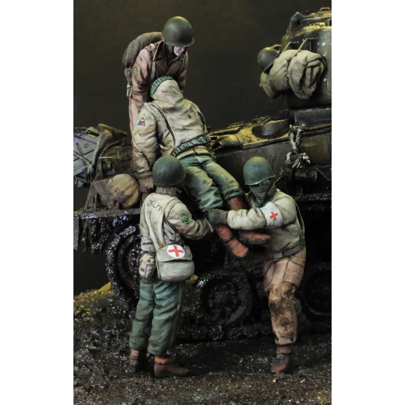 

1/35 Scale Resin Figure Model Kits WW2 US Army Farewell Hero (4 Figures) Hobby Miniature Toys Unassembled and Unpainted 551