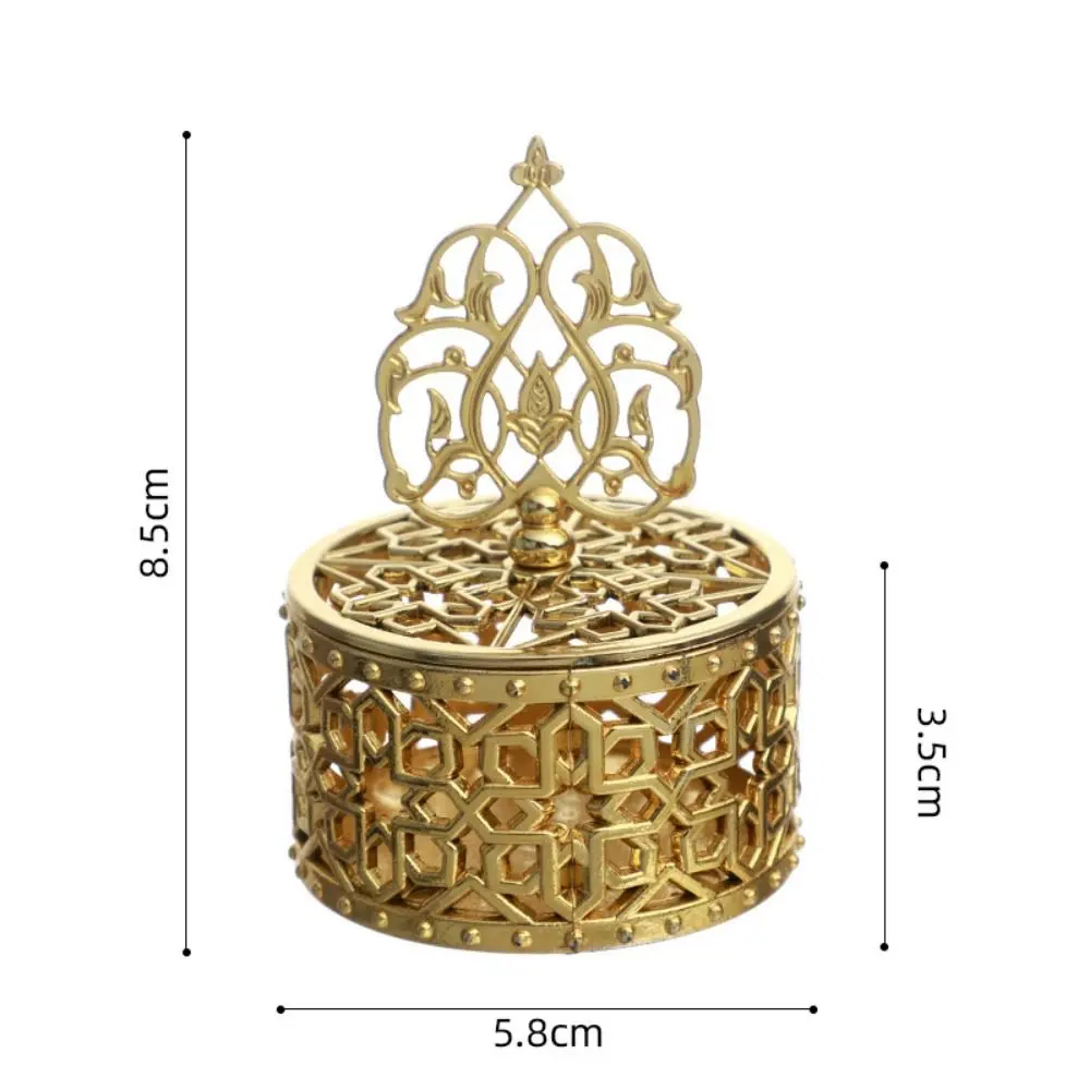 Multi-purpose Gold-plated Gold Hollow Box European Style Delicate Candy Container Box Handheld Packaging Gift Box Wedding Table