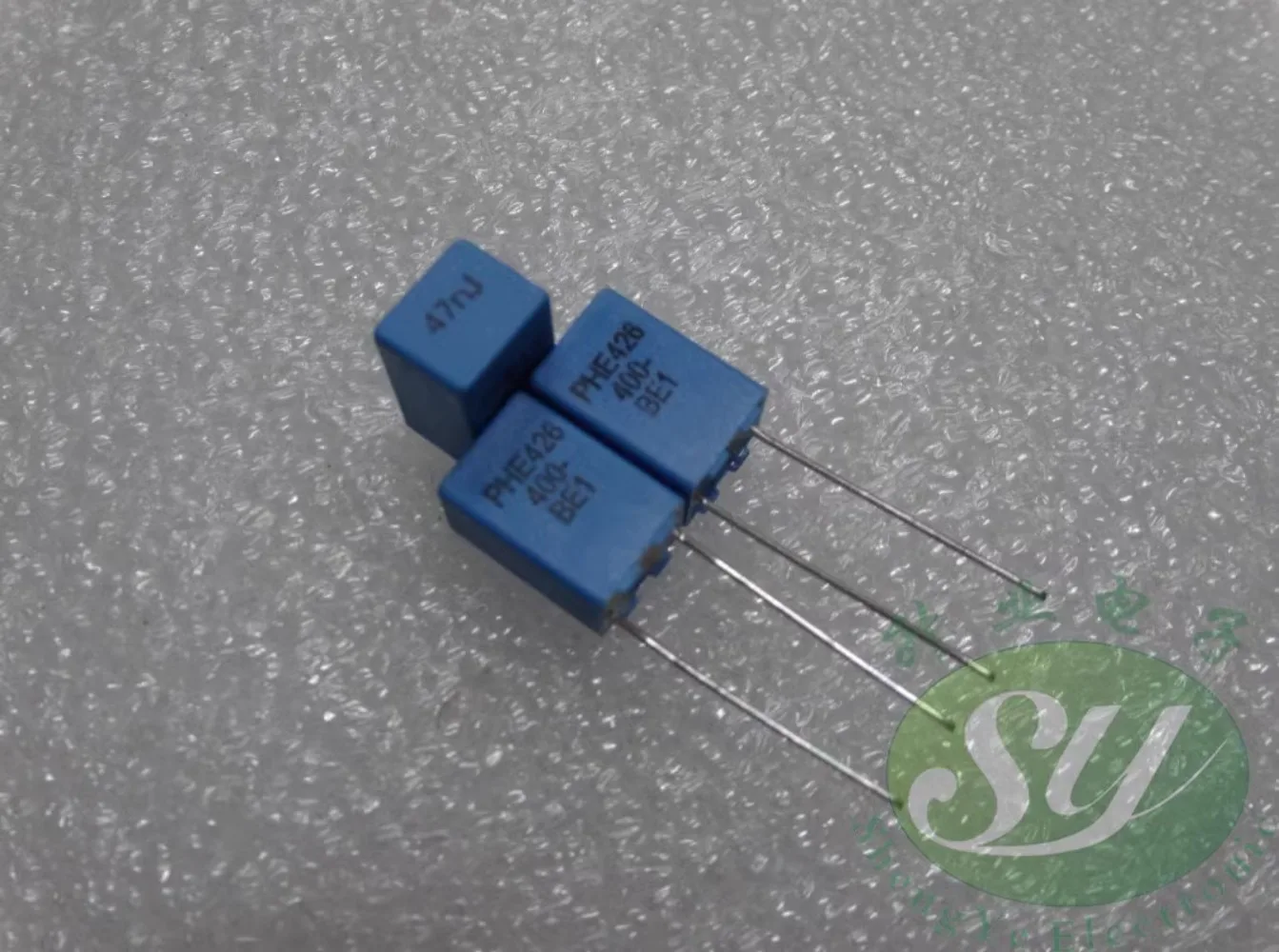 

10PCS HE426 0.047uf/400v 47nf 473 New film capacitor 5MM