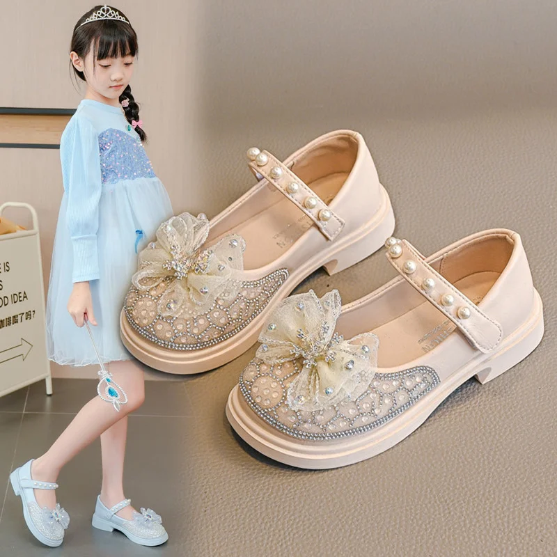 

Girls Princess Shoes with Bow Tie Pearl Diamond Soft Sole Sandals Hook and Loop Strap Slip on Low Heeled PU Leather Kid Shoes