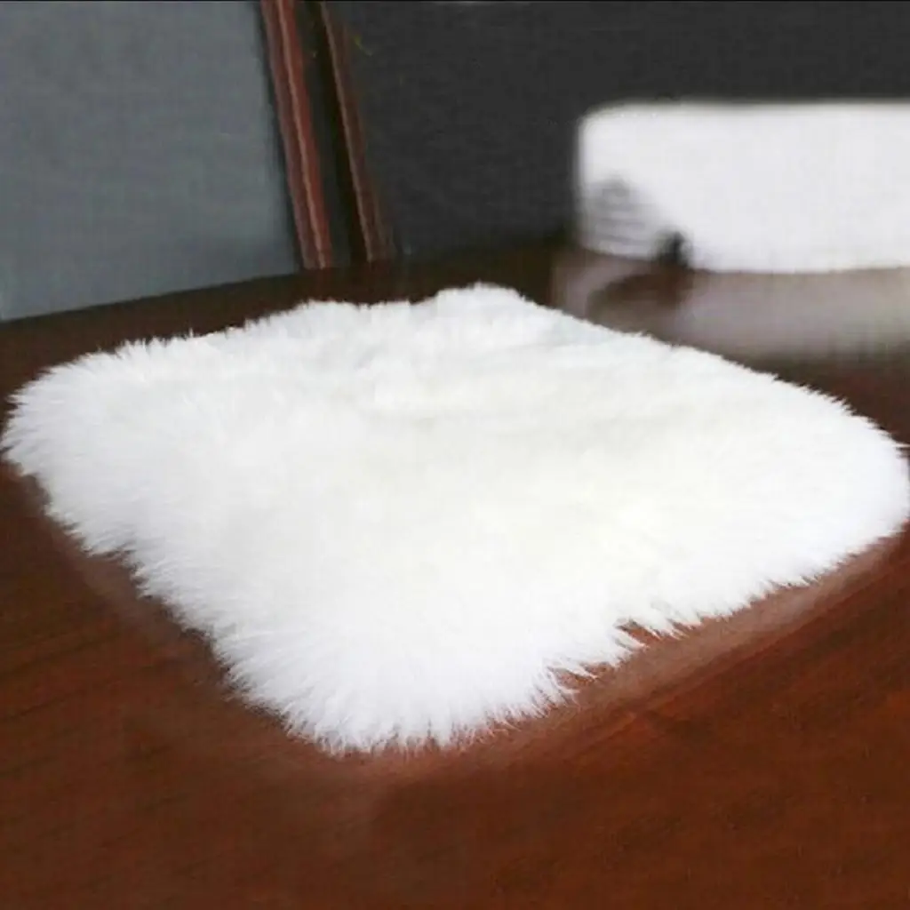 Fluffy Round Sheepskin Rug Plush Baby Crawling Pad for Kids Play Mat Nursery Room Cozy Furniture