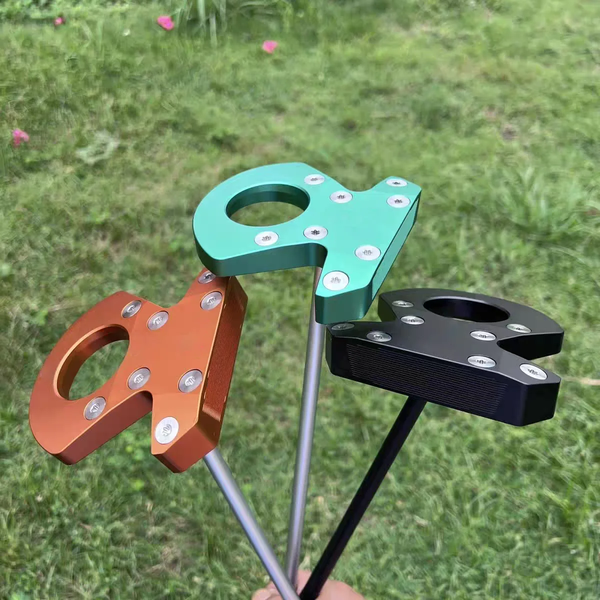 Ручной гольф Big Black Fire Golf Pputter Автоматическая клюшка для гольфа с возвратом лица