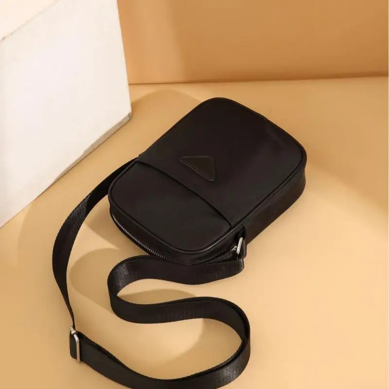 New Fashion Men Women Mobile Phone Bag Wallets Commuter Leisure Versatile Oxford Polyester Black Small Square Bag Mini Bags ﻿