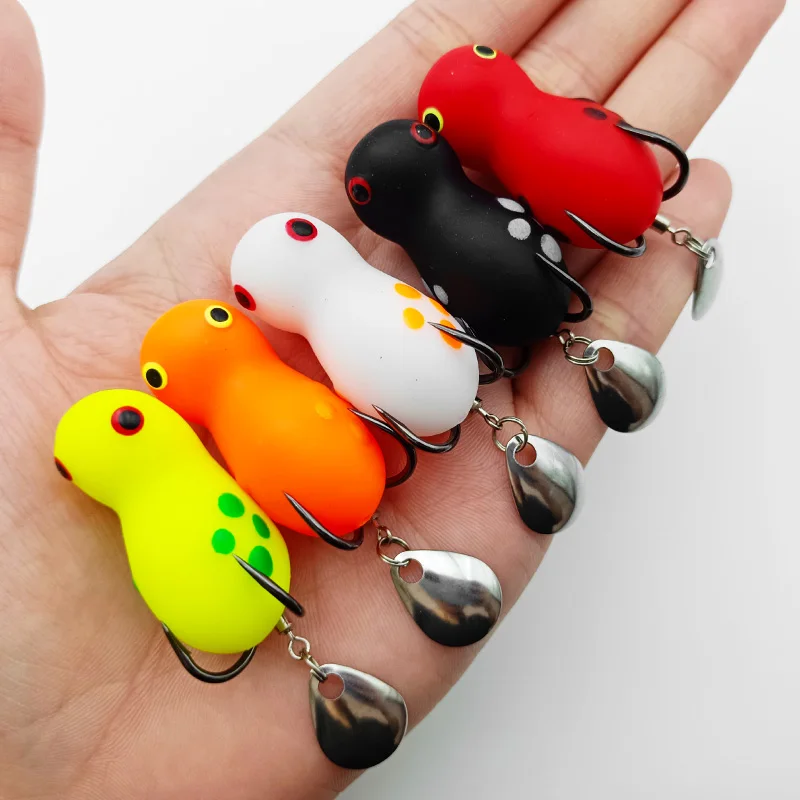 ShareShark 5 Stück/Beutel Mini-Froschköder Weichköder mit Glitzer, Doppelhaken, Modifizierter Frosch, Schwarzer Fisch, Hecht, Frosch-Imitationsköder