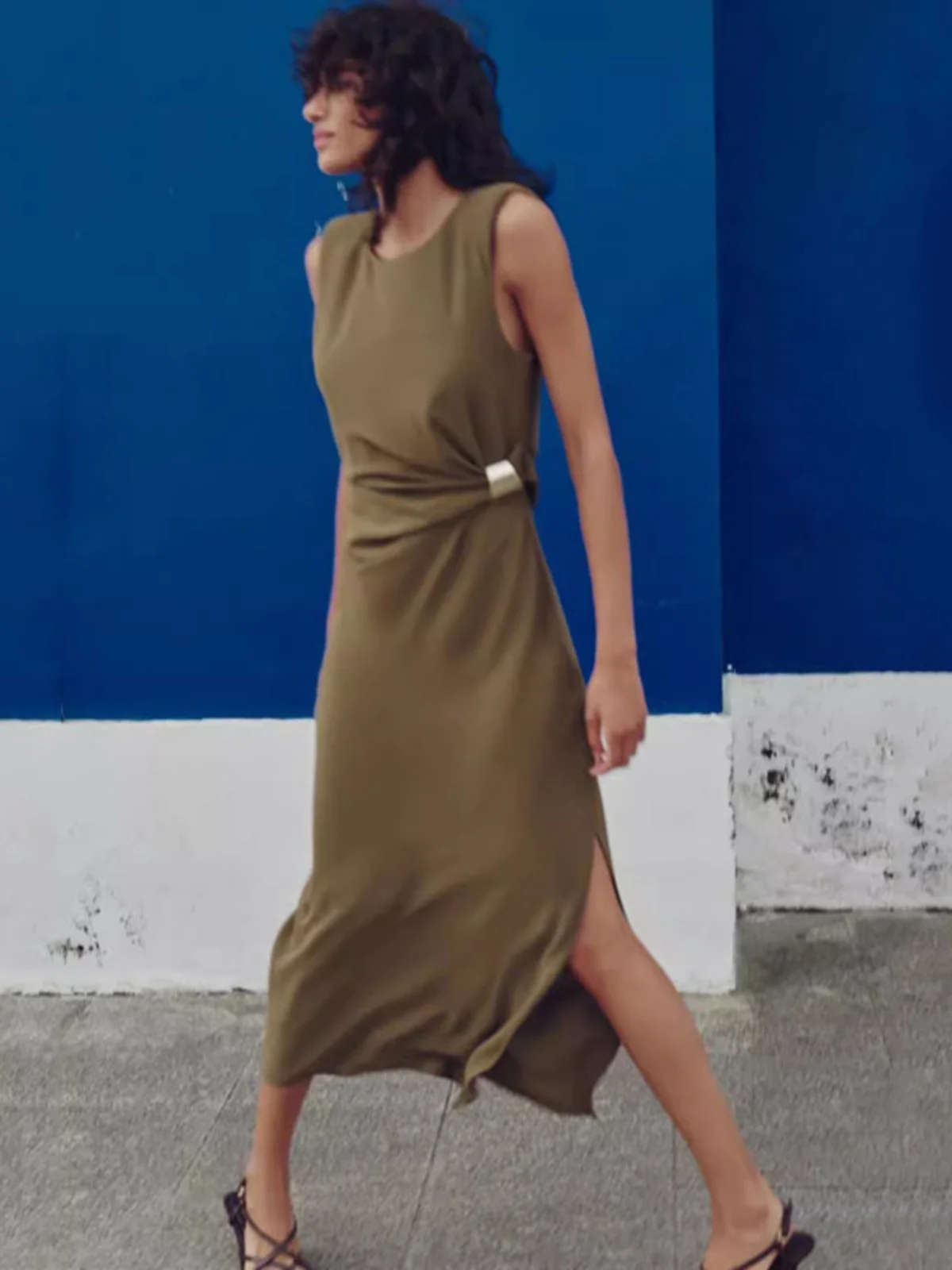 

Faionable женское облегающее платье миди с подушечками круглого цвета Ne Svel, Новое поступление, осень-зима, Ele Sle