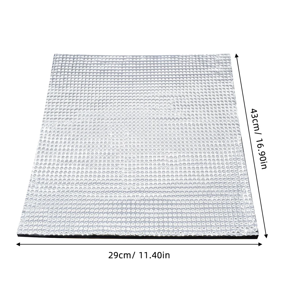

1Pcs Mini Pet Insulation Mat Silver Reflective Film Heating Pad Winter Pet Warmer Self-Heating Pad Self-Heating Mat