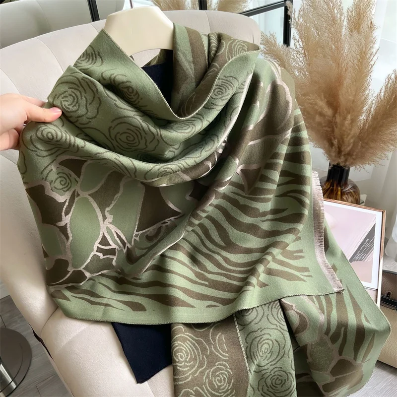 Dikke Kasjmier Deken Vrouwen Sjaal Warm Pashmina Sjaal Winter Wraps Bufanda Print Nieuw Ontwerp Poncho Echarpe Vrouwelijke 2024