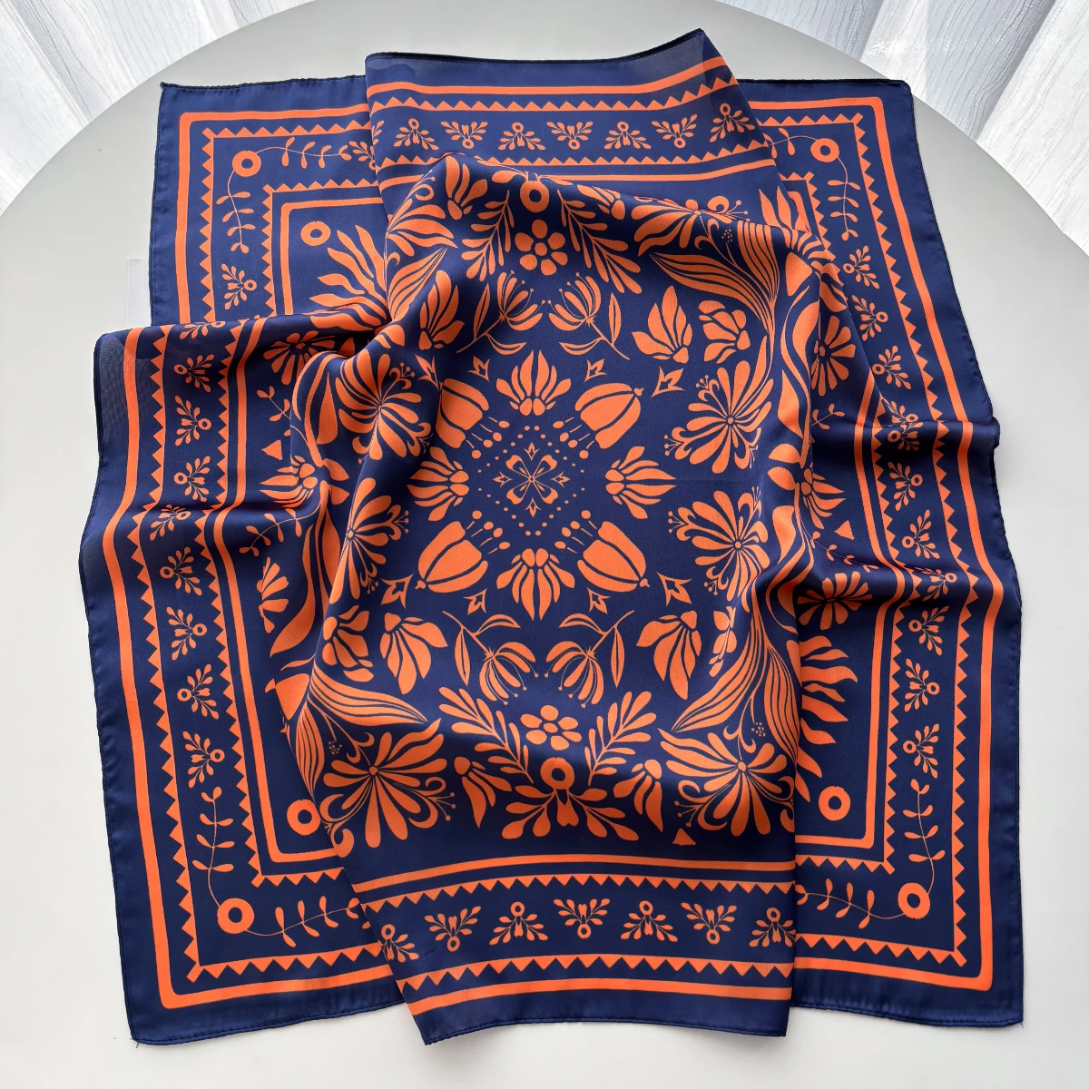 Damen Schal Seidenimitat Satin Schals Retro Paisley Halstuch Foulard Quadratische Haarbänder Damenschals Tücher Wickel – Detail 6