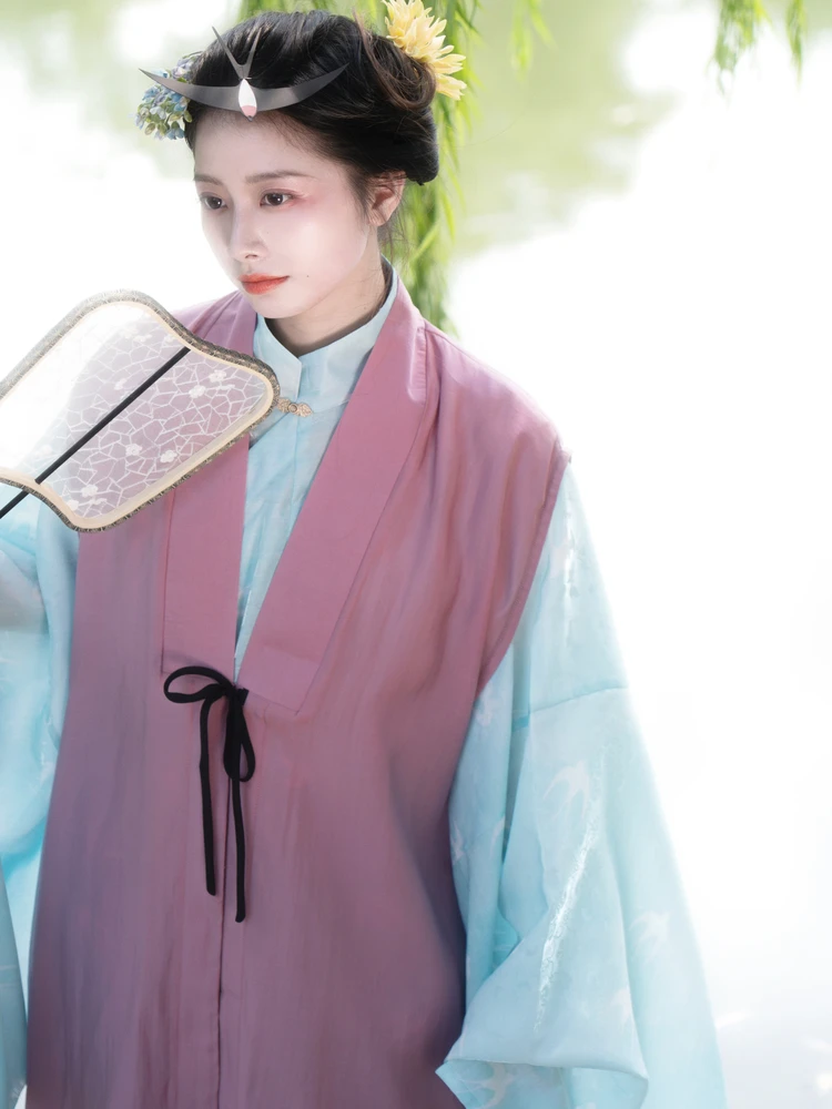 

Gold Hairpin Memoirs Late Ming Dynas Long irt with Large Collar And Face Design Spring Autumn Faion Ladies' Hanfu