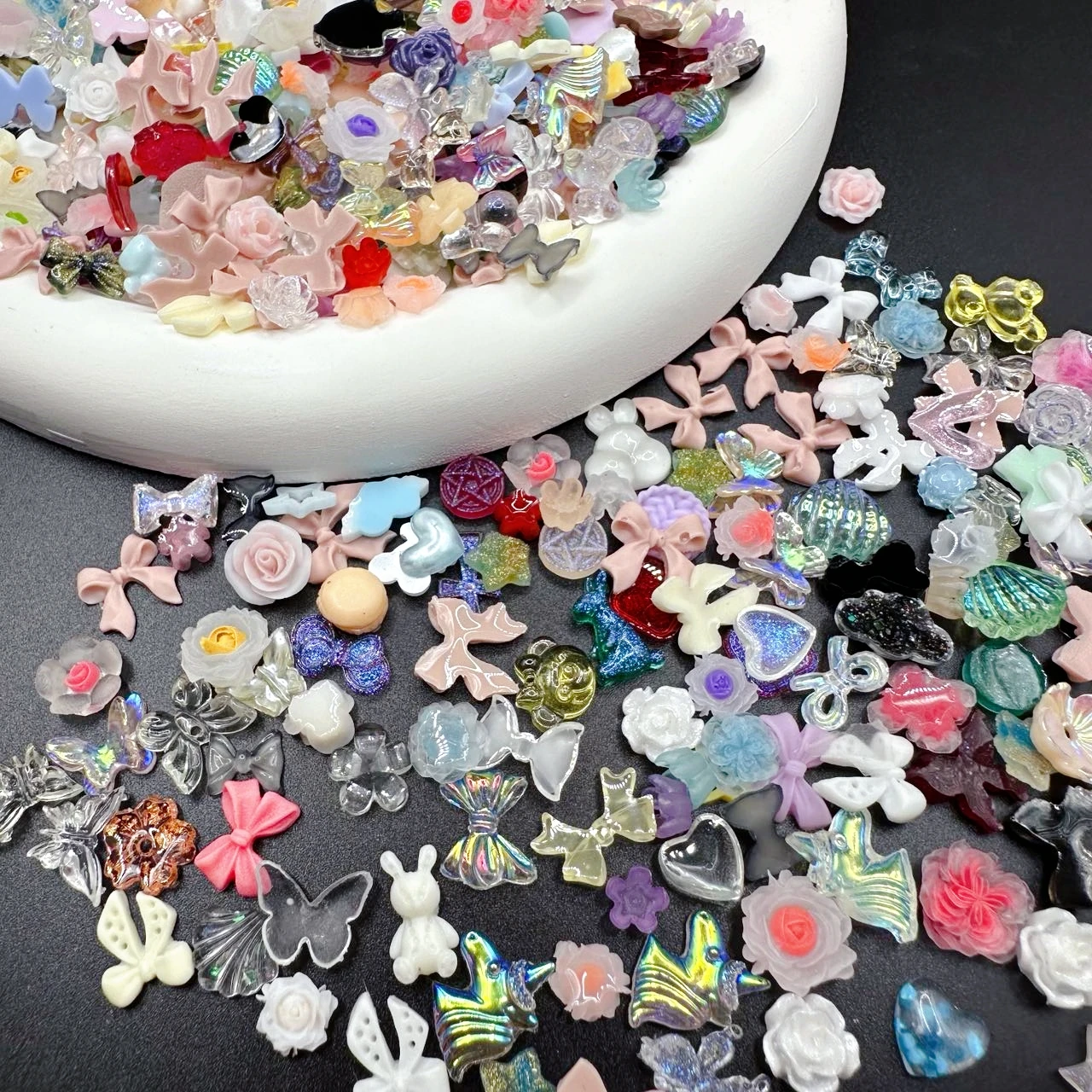 50pcs Mixed Resin Nail Charms Gems 3D Cute Bear Bow Flower Jewelry Nail Art Decora Nail Rhinestones Kawaii Accessories DIY Parts