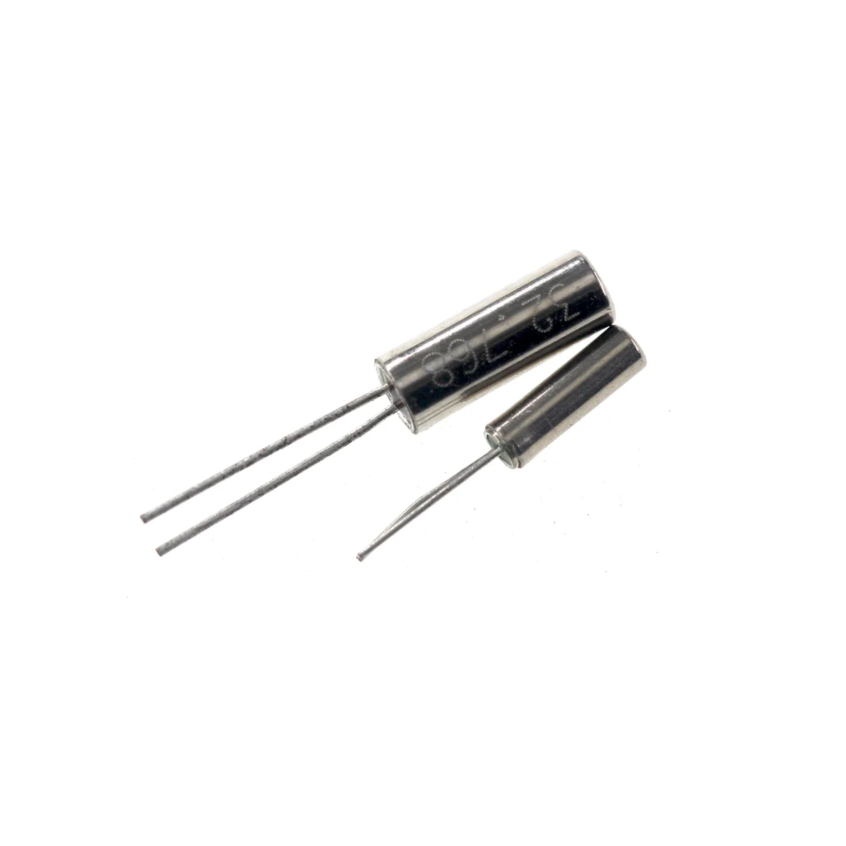 50PCS 32.768KHZ 7.6MHZ 12MHZ 27MHZ  Quartz Crystal Resonator Passive Oscillator 2*6 3*7 DIP