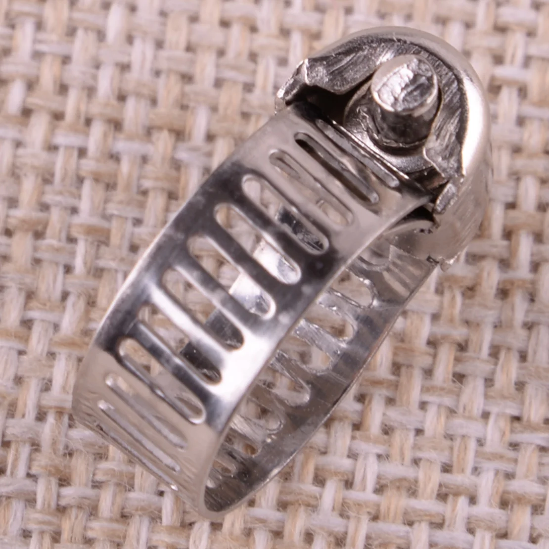 2pcs Stainless Steel Adjustable Worm Drive Hose Clamp Pipe Clip Tube Adapter 16-25mm