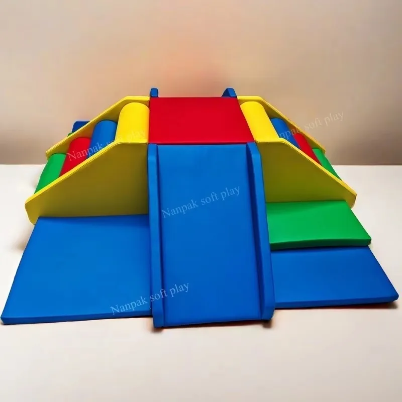 

Indoor Soft Games Mountaineer Playground Montessori Mountaineering Frame Foam Soft Pyramid Climbing Set Equipment