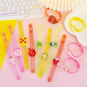 سوار الكرتون المضيء ، ساعة إبداعية ، توهج الألعاب الصغيرة ، هدايا الأطفال ، زينة الحفلات الاحتفالية ، توهج في الدعائم المظلمة أفضل 8 هدايا تذكارية لحفلة عيد ميلاد 16 مبيع - رقم 7